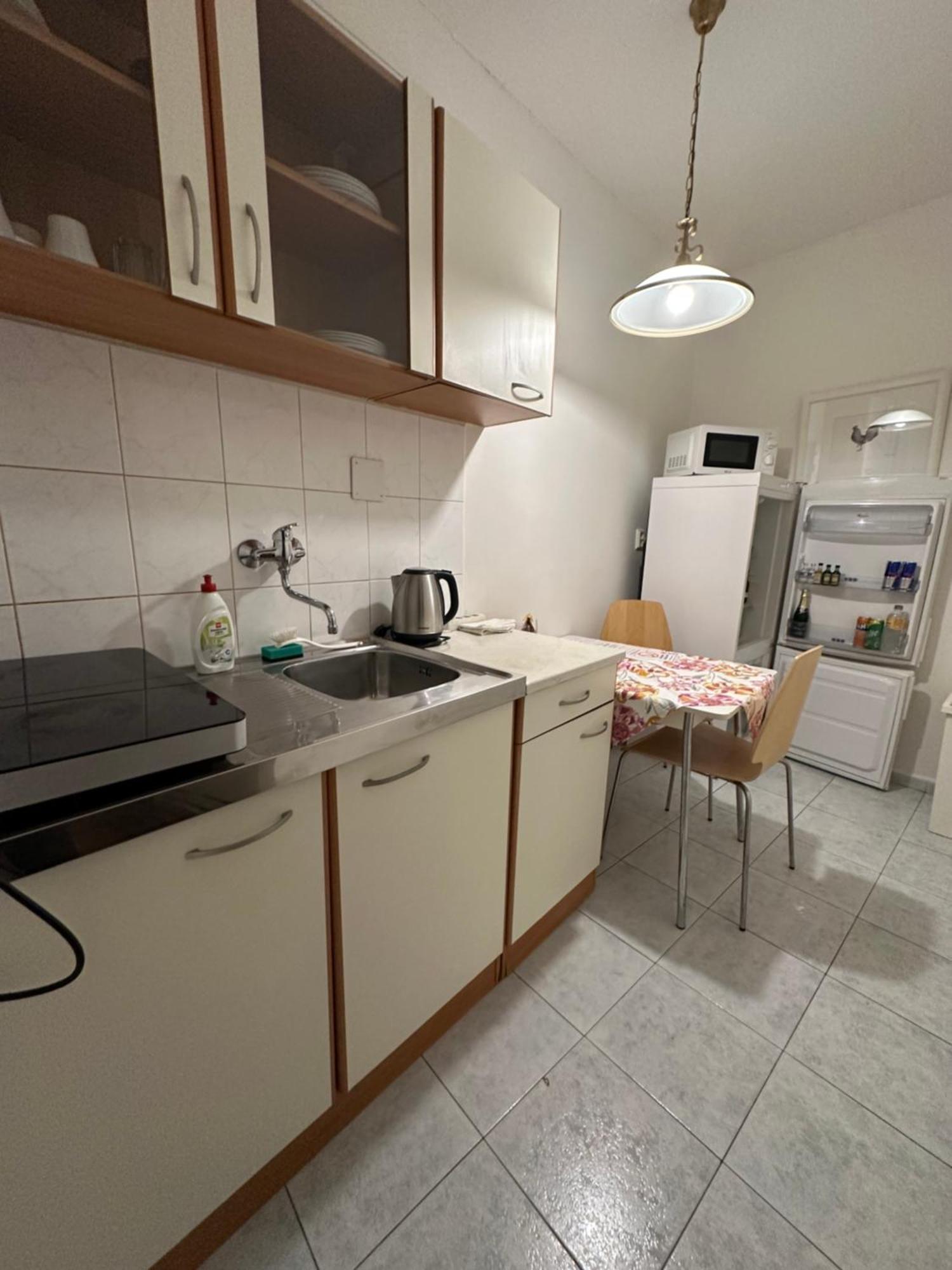 Penzion 4 Dvory Ceske Budejovice Exteriör bild